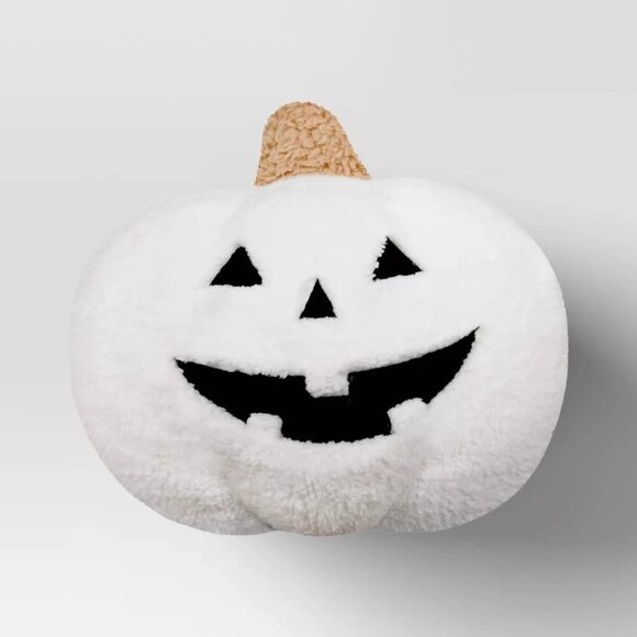 Shearling Pumpkin Halloween Throw Pillow White  - Hyde & Eek - Target 2024 - Picture 1 of 6